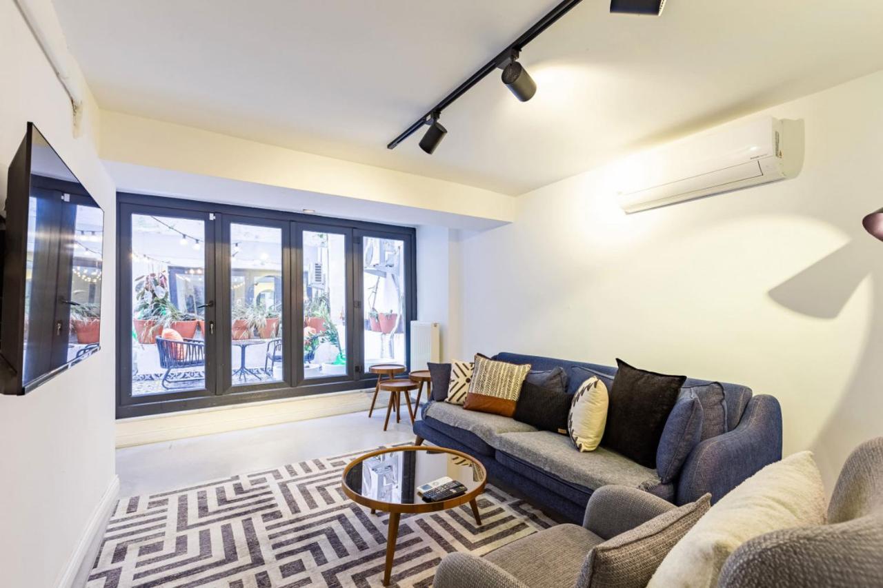 Excellent Flat With Lovely Backyard In Cihangir อิสตันบูล ภายนอก รูปภาพ